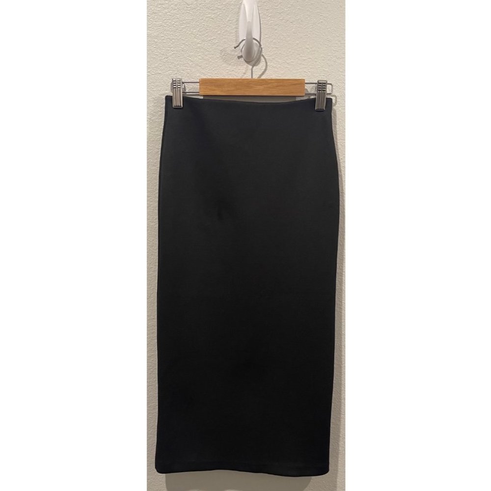 H&M Black Pencil Skirt